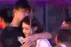 私密趣事两女,两女生的私密趣事